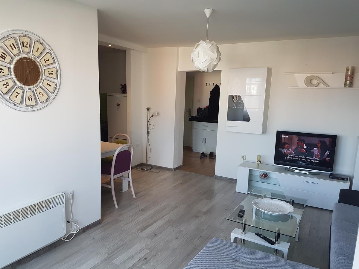 Apartman Vuk - Stan Na Dan Banja Luka Eksteriør bilde